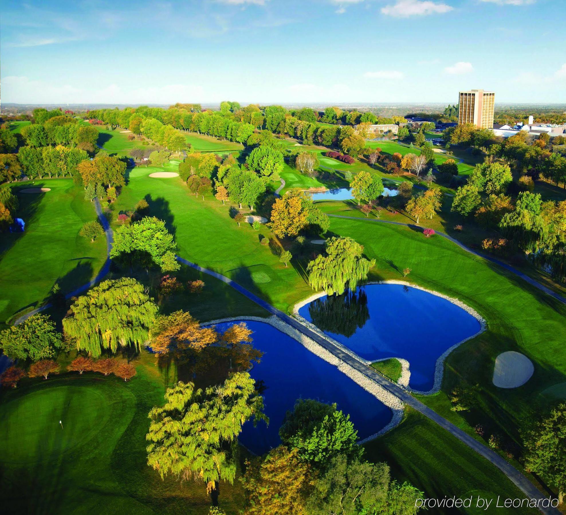 Pheasant Run Resort Сент-Чарльз Экстерьер фото